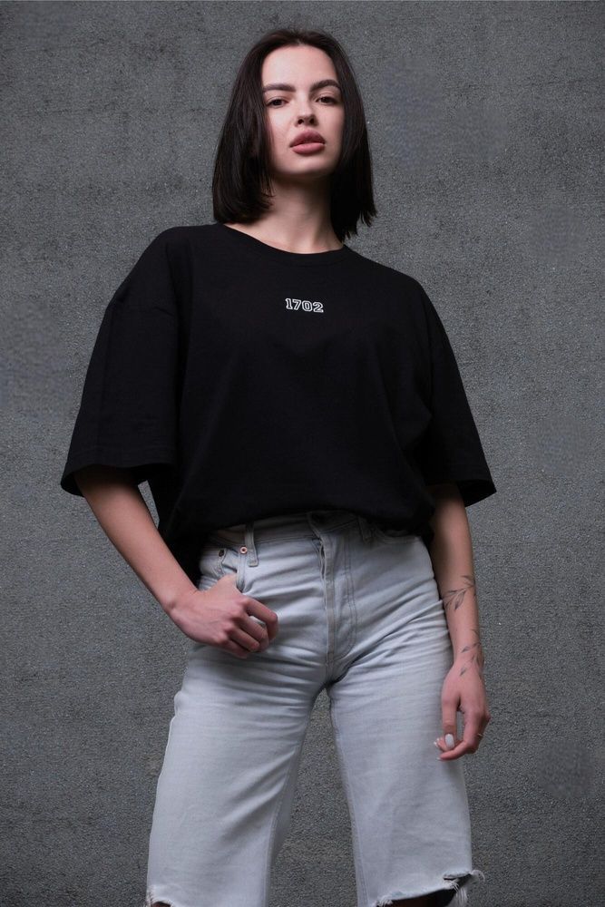 Жіноча Оверсайз Футболка Without З Принтом Mcqueen Black 8049653 фото