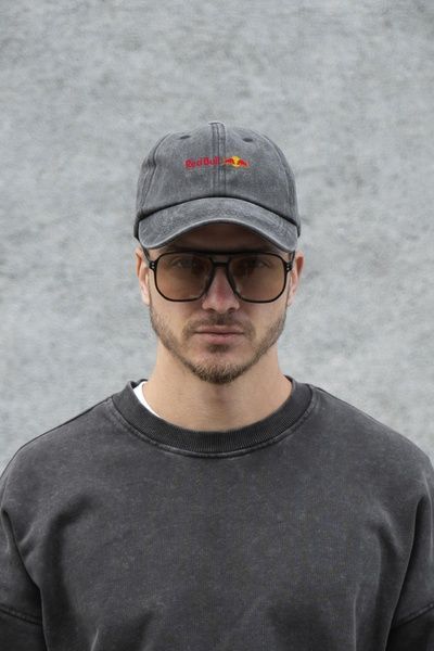 Чоловіча Кепка Бейсболка Vintage Without З Принтом RedBull Black 8049843 фото