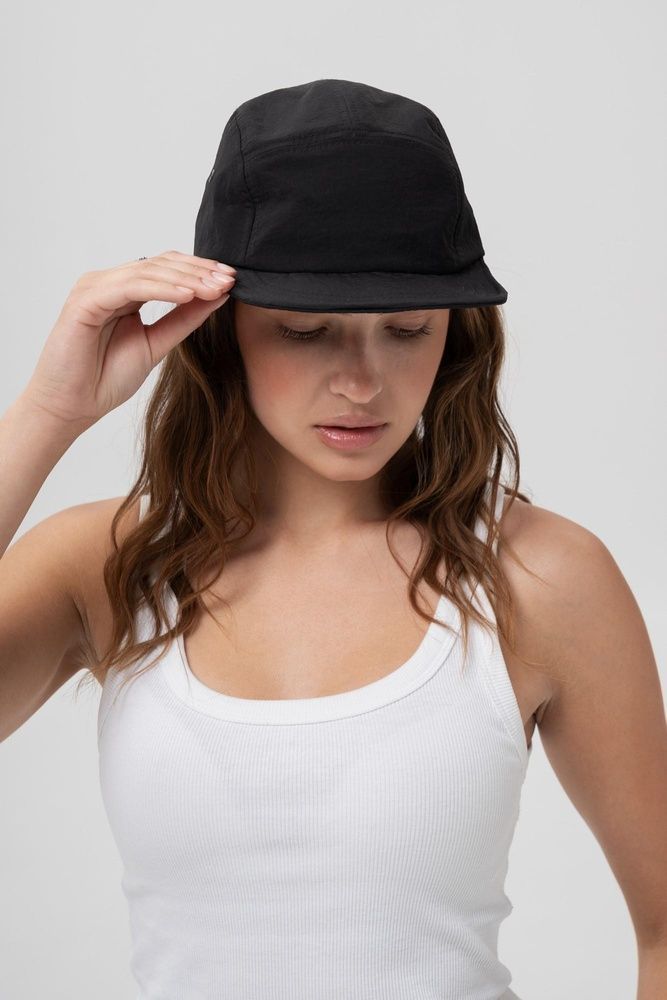 Жіноча Нейлонова Бейсболка Camp Cap Without Oracul Black 8056437 фото